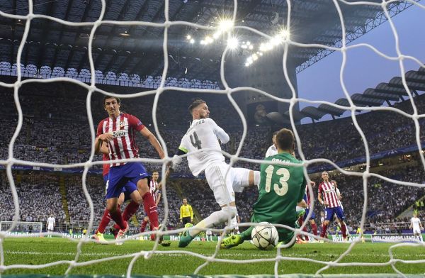  波尔多客场战平第戎，双方全场仅一次射正偏出立柱